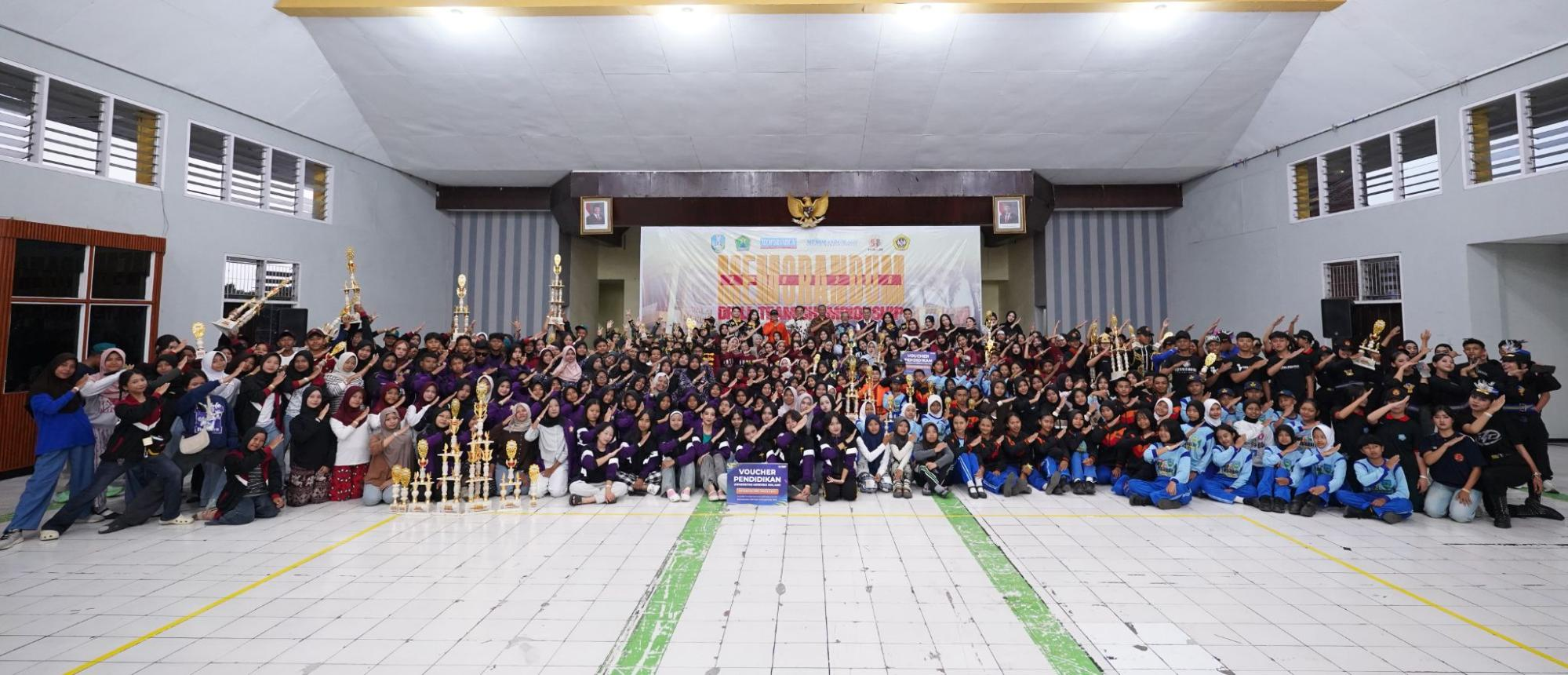 Kegiatan mahasiswa UNMER Malang