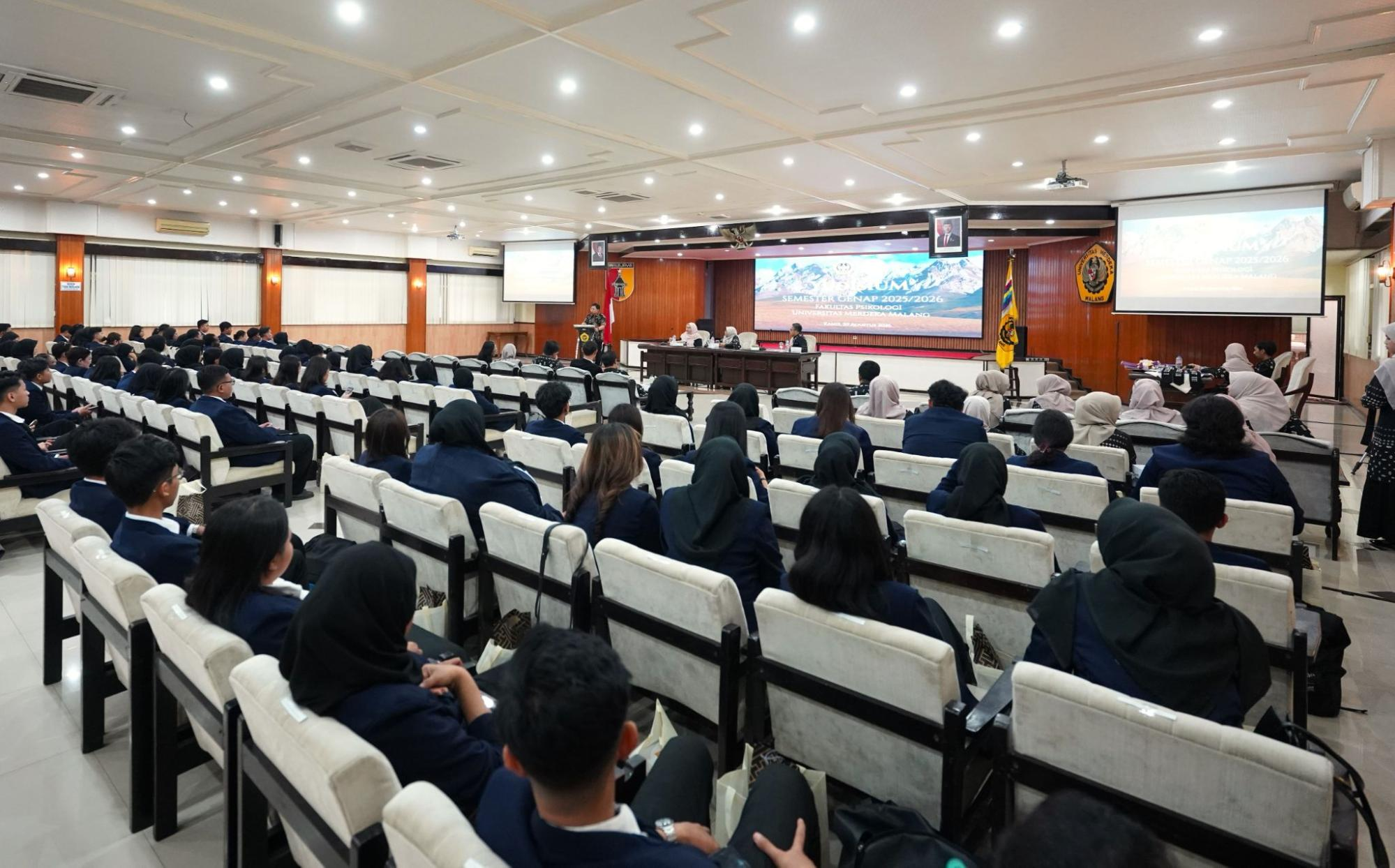 Kegiatan akademik UNMER Malang